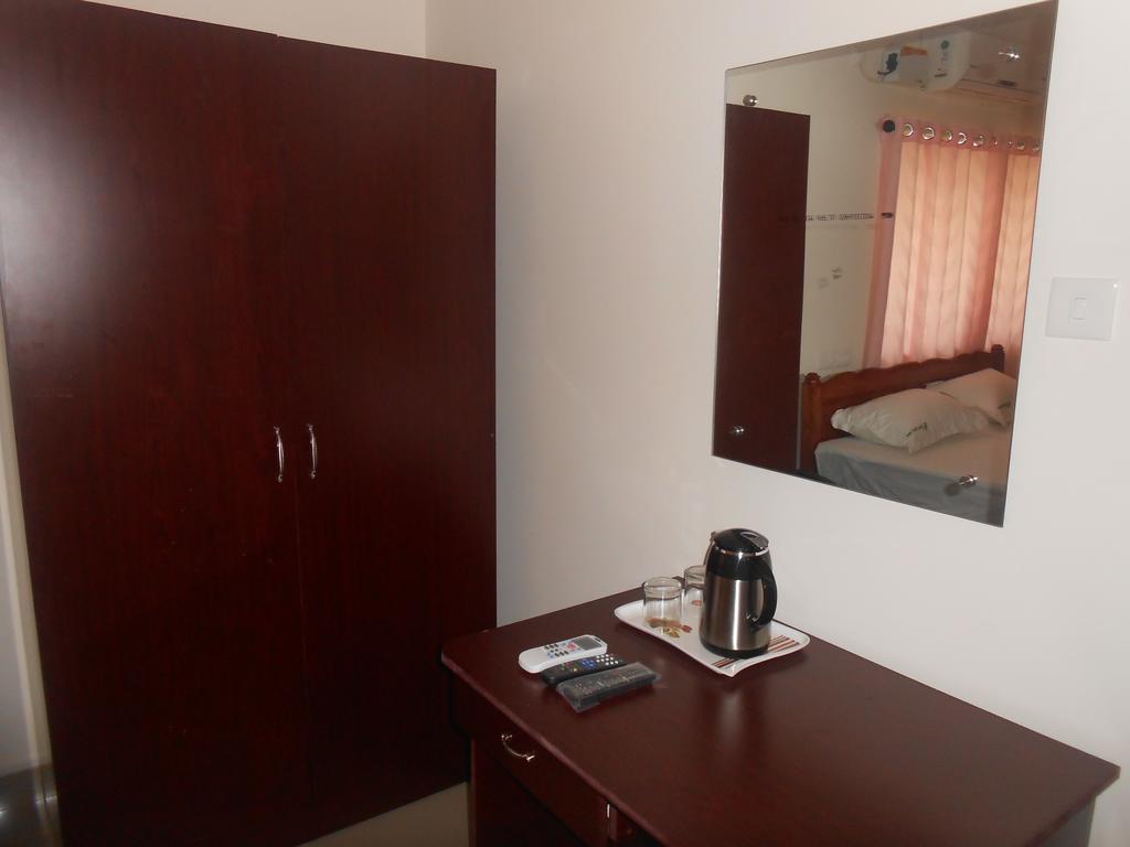 Greenfield Inn Thiruvananthapuram Pokoj fotografie